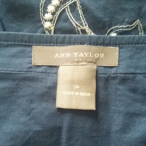 Antique blue Ann Taylor skirt - Picture 4 of 5
